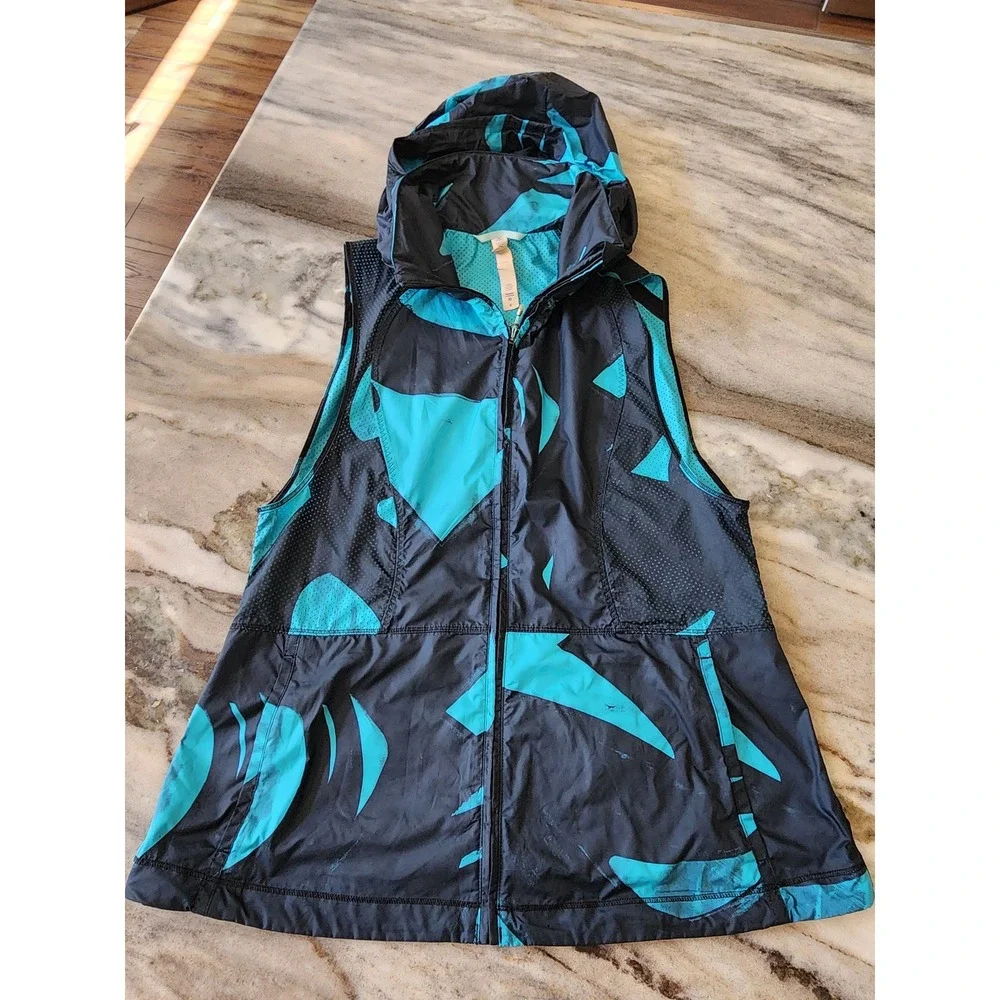 Lululemon Hooded Packt it Vest Stow and Go Pocket Full Zip Abstract Size 8